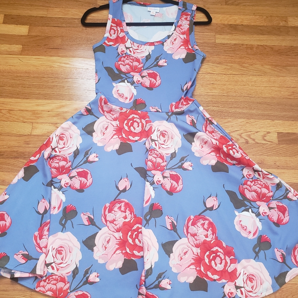 Sleeveless Floral Dress